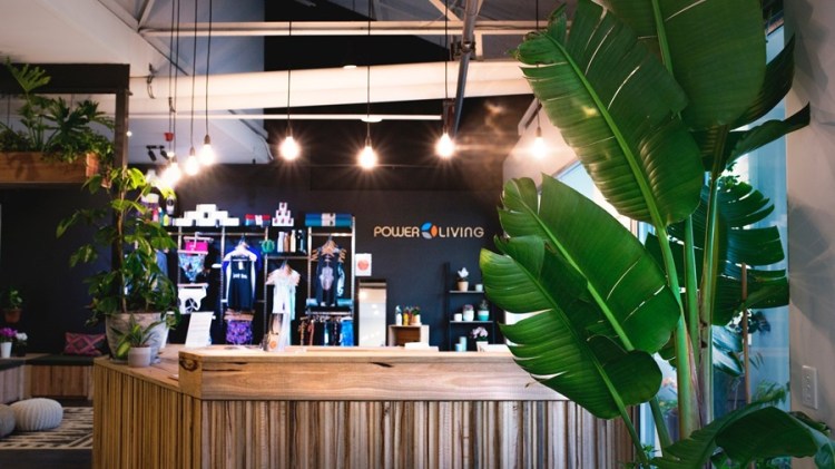 58ae3b4018c6193d6b4b1828