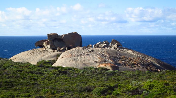https___autopiatours.com.au_wp-content_gallery_Kangaroo-Island--Great-Ocean-Road_Kangaroo-Island-Remarkable